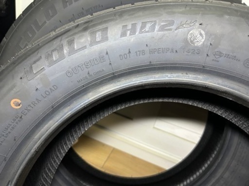 サマータイヤ205/60 R16 GRENLANDER 4本
