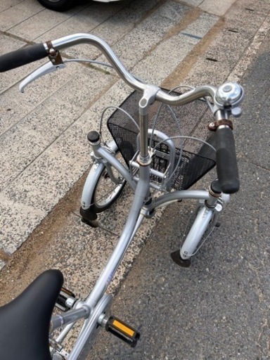 ブリヂストン　ミンナ　三輪車　フロント2輪タイプ