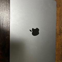  2022年　MacBook Air M2 8GB 256GB
