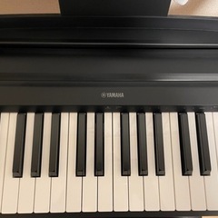 YAMAHA 電子ピアノの画像