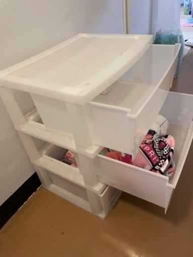 プラスチック3段収納ケース