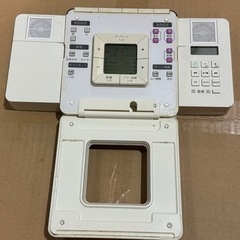 TOTO ウォッシュレット サウンドリモコンと取扱説明書の画像