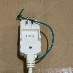 TOTO ウォッシュレット 漏電保護プラグ(電源コンセント) の画像