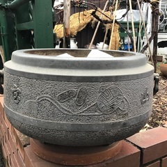 古く懐かしい｢火鉢」