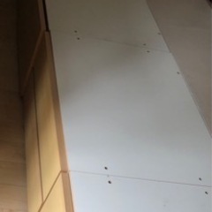 ベッド　（引き出し部分の写真）