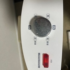 電気ヒーター　カーボンヒーターの画像