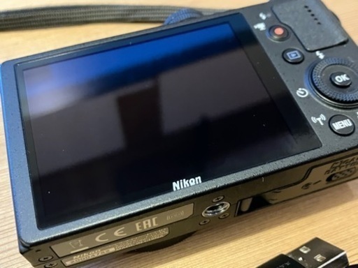 美品　Nikon P340 デジタルカメラ