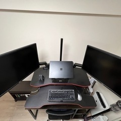 モニターアームの画像