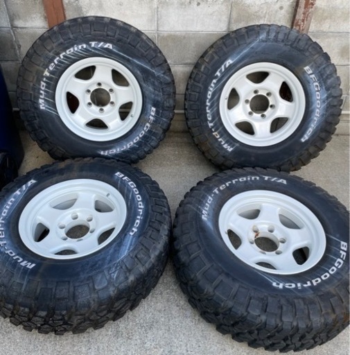 ブラッドレーV 16インチ　ランクルへ