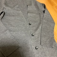 値下げ！ユニクロ　カーディガン　XSサイズの画像