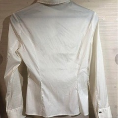 ★RESPEC  グラン山貴　華やかなブラウスの画像