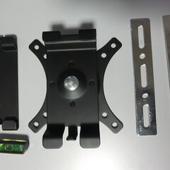 送料無料！モニター テレビ壁掛け金具ブランケット 上下左右角度調節可能 12-24型 耐荷重8kgの画像