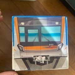 牛乳パックで作ってある電車の画像