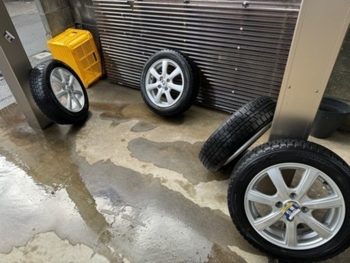 スタッドレスタイヤ　155/65R14ダンロップ