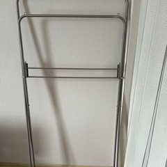 室内物干しの画像