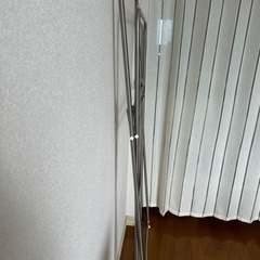 室内物干しの画像