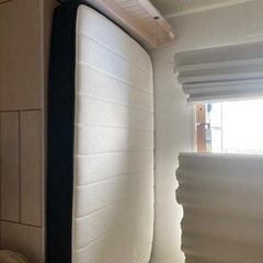 ベッド【セミダブル】収納付き