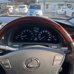 車両交換　LEXUS LS460 バージョンS 今月価格の画像