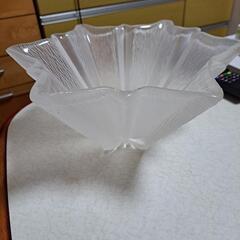 丈夫なガラスの器