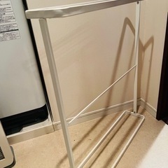 tower タオルハンガーの画像