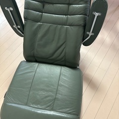無料　0円　リクライニング　座椅子　本革？の画像