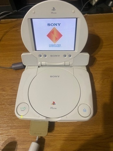 ps one です。　中古では高値で取引されてます。