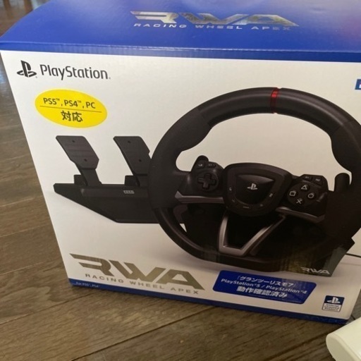 ホリ　レーシングホイールエーペックス　PS5.PS4