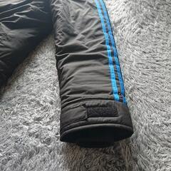 アディダス ダウンジャケット Lの画像