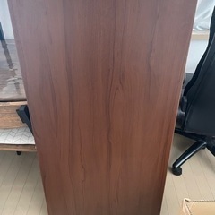 【無料】デスク、天板と脚4本セットの画像