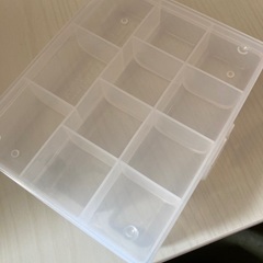 収納ケース 11ポケット(決まりました)