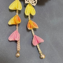 つまみ細工 髪飾りの画像