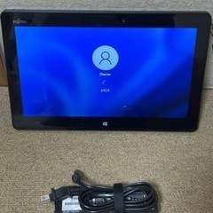 【ジャンク】防水Windows タブレット (Q665/M)