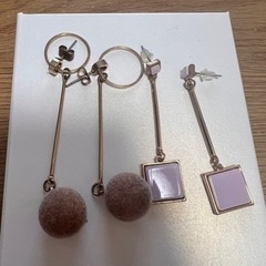 ロングピアス2点