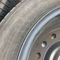 ヨコハマ　205/60R16　ノーマルタイヤ　ホイール付きの画像