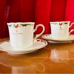 バレンチノ　コーヒーカップandソーサー　大皿つき