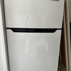 1人　冷蔵庫