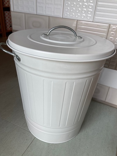 IKEA クノッド　白　40L 収納