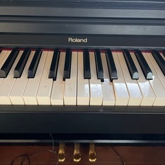 ローランド　HP147 Roland 電子ピアノの画像