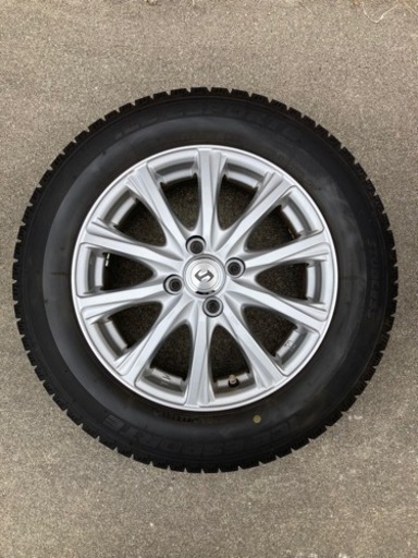 【美品】スタッドレスタイヤ185/65R15 ４本ホイールセット(ホイールナット付き
)
