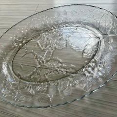 美品　大皿　ガラス製　の画像