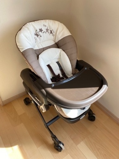 コンビ　ネムリラハイ＆ロースイングラック（電動バウンサー）