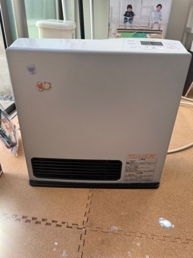 ガスファンヒーター　RC-U4001E