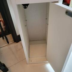 トイレットペーパー収納の画像