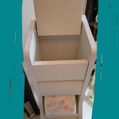 トイレットペーパー収納の画像