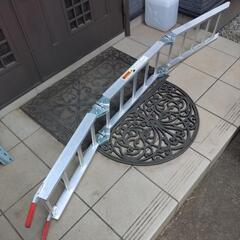 ラダーレール三つ折り 購入者決定しましたの画像