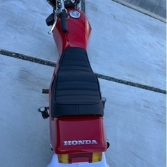 エイプ80cc CBX外装の画像