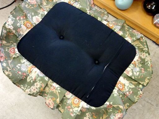 キツツキ 飛騨家具 オットマン 穂高シリーズ スツール ノスタルジック レトロ 椅子 クッション 家具 札幌市 中央区 南12条