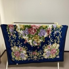 毛布　シングルサイズ　アクリル　差し上げます