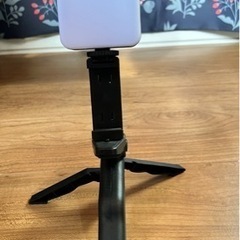 携帯用　ライト付き三脚