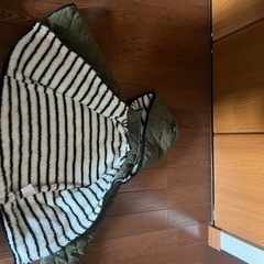 アウターキッズ　サイズ100の画像